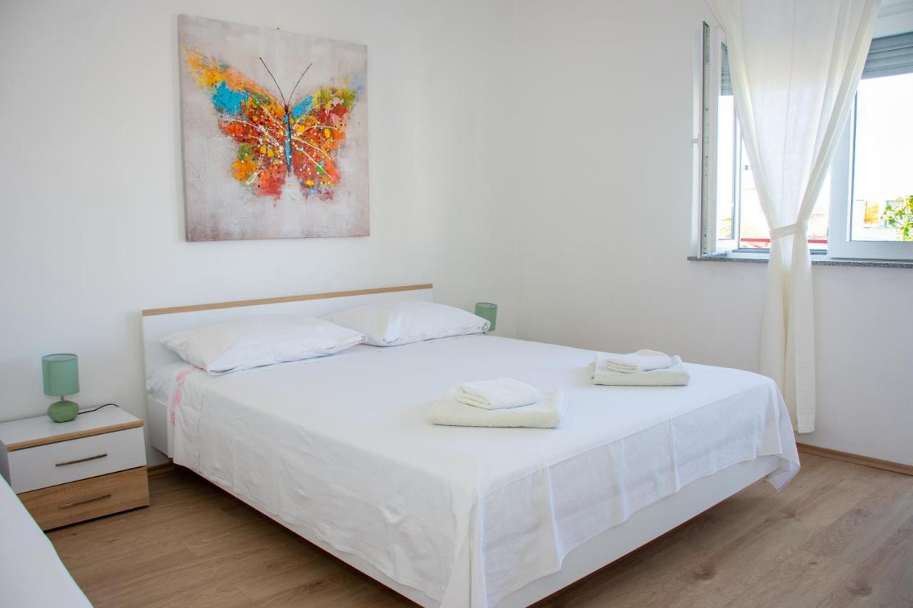 Appartement Tomic à Novi Vinodolski Extérieur photo