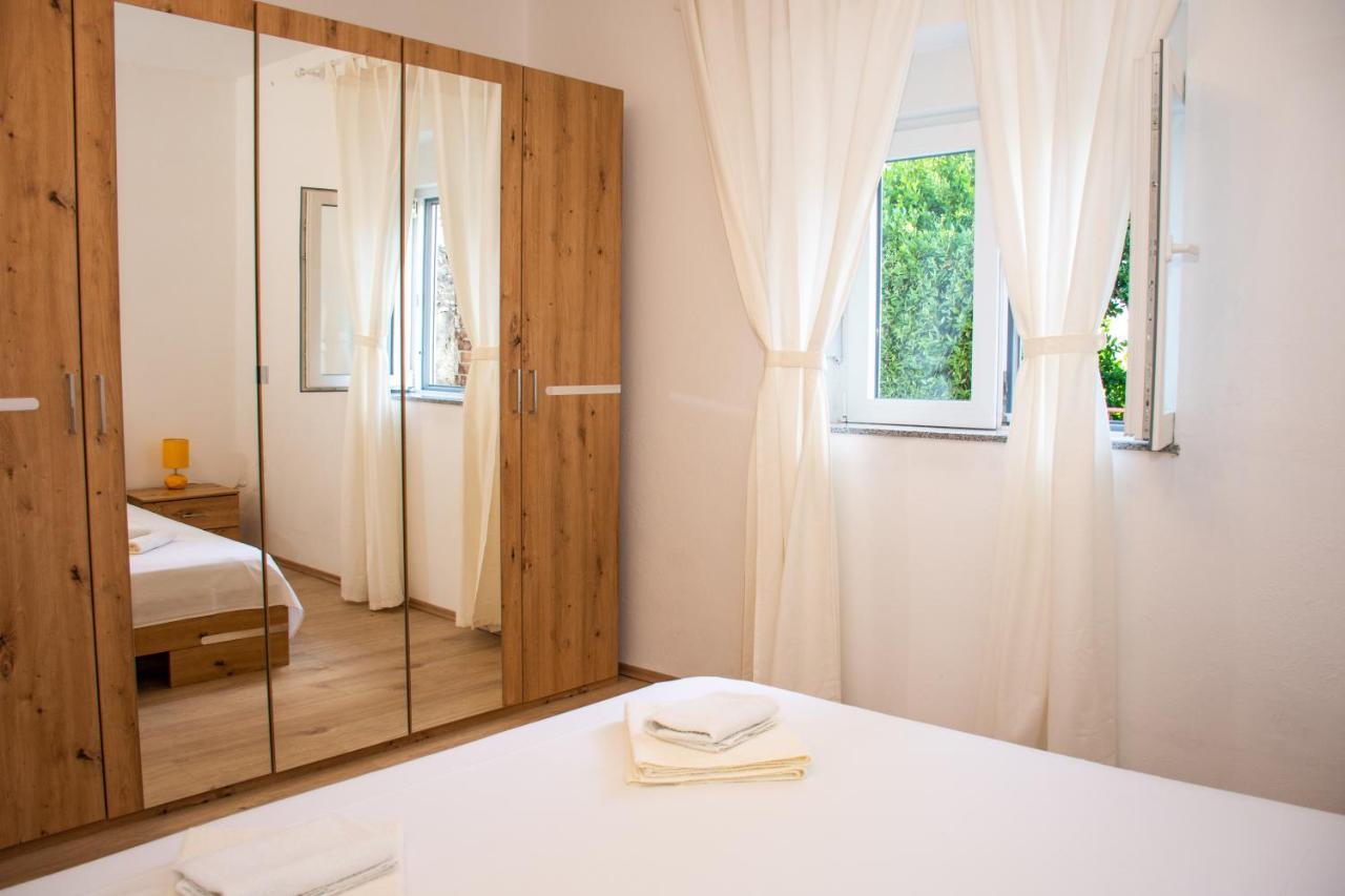 Appartement Tomic à Novi Vinodolski Extérieur photo