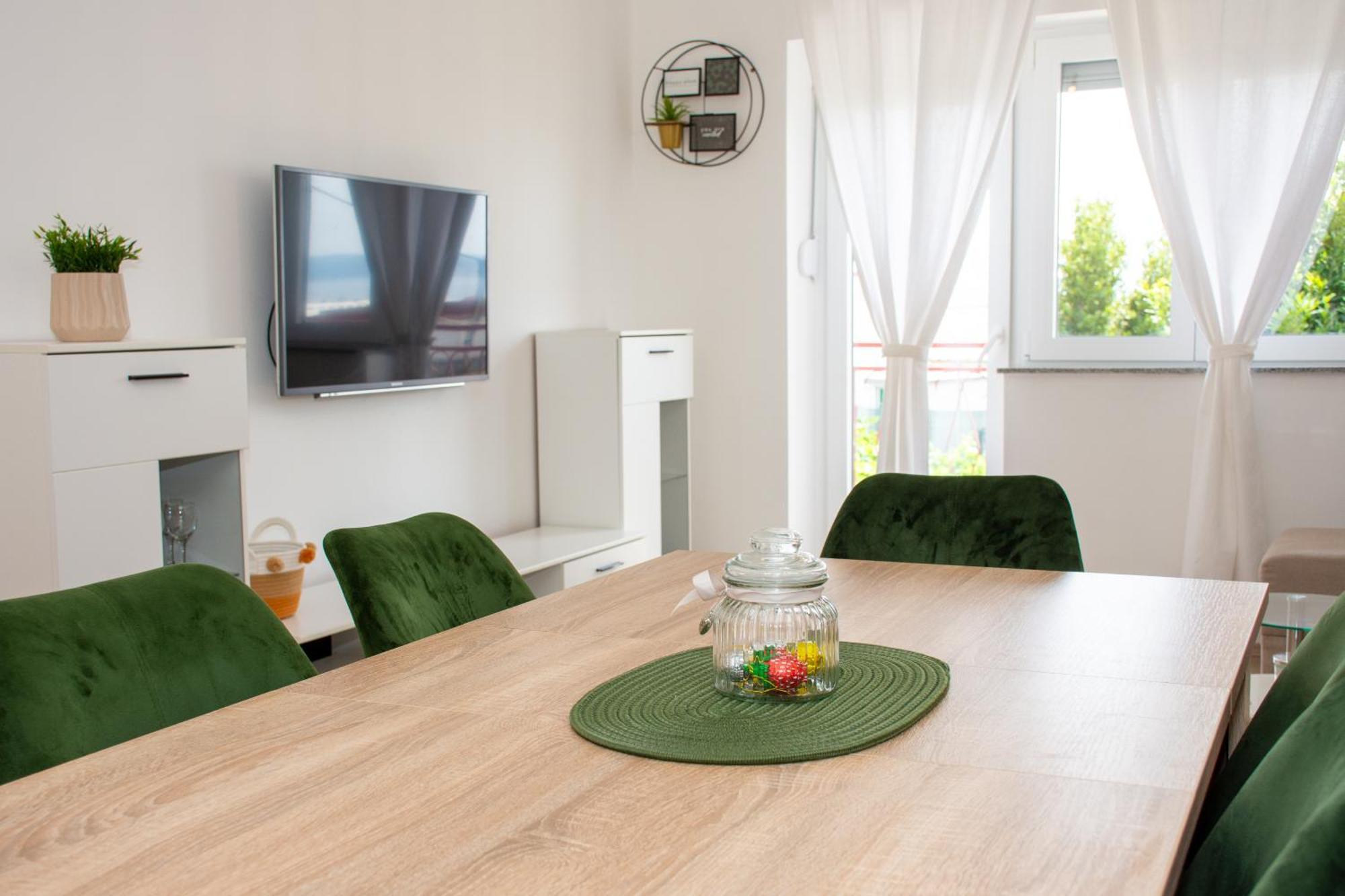 Appartement Tomic à Novi Vinodolski Extérieur photo