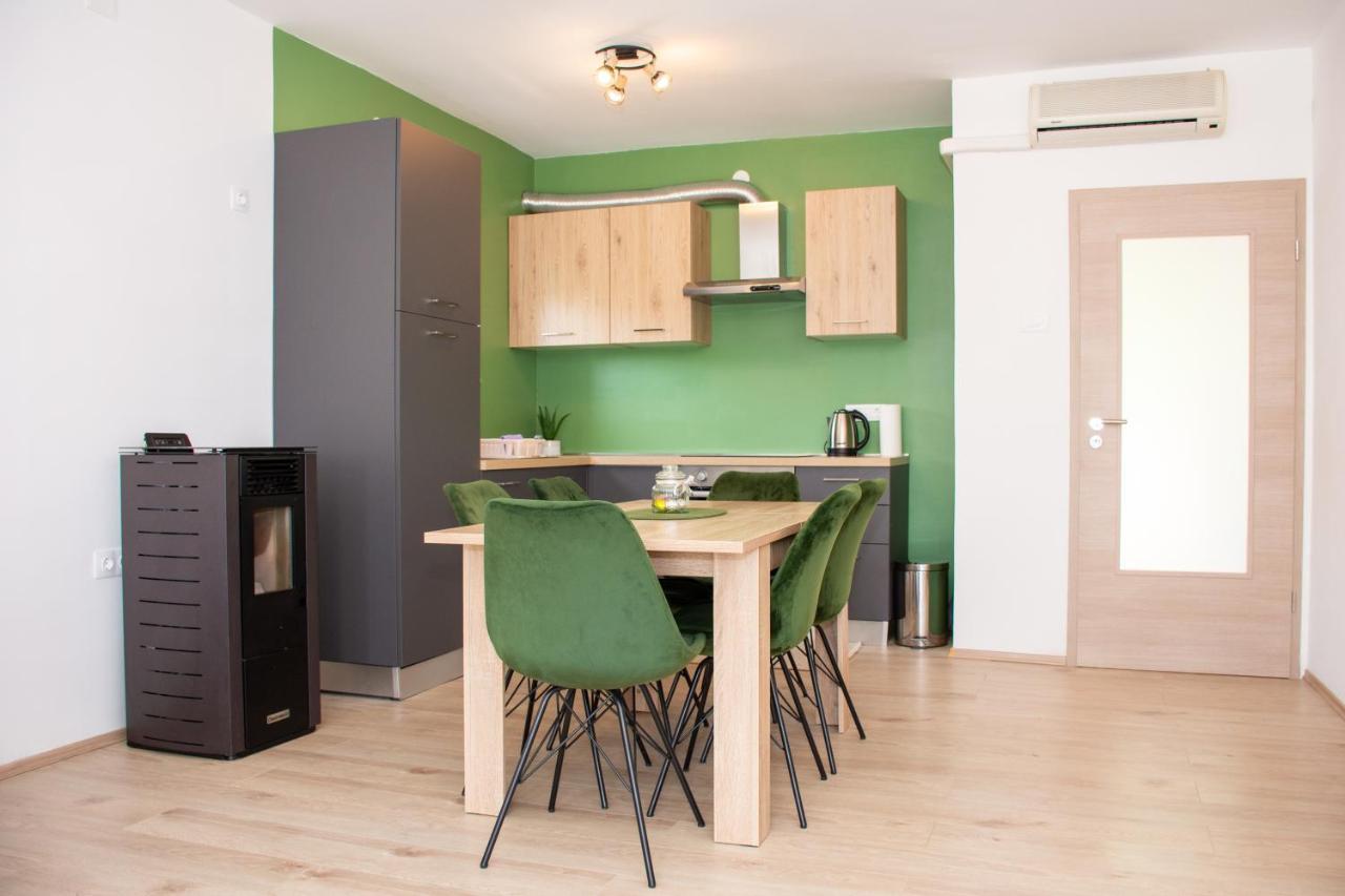 Appartement Tomic à Novi Vinodolski Extérieur photo